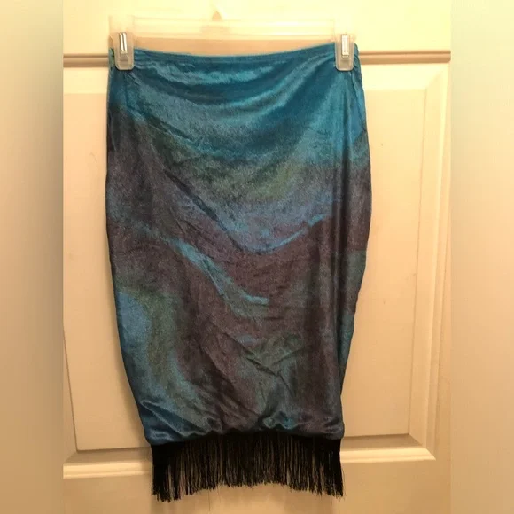 Farai London Party skirt - Picture 2 of 10